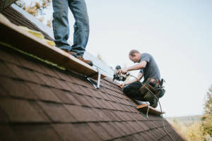 Local Roofers in Locust Grove, PA